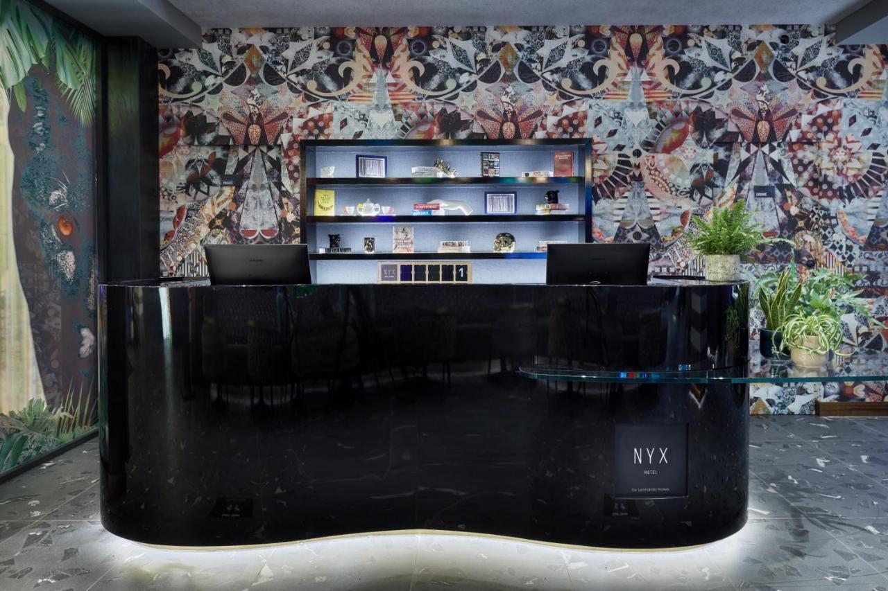 Nyx Hotel London Holborn By Leonardo Hotels Esterno foto NYX Cosmetics