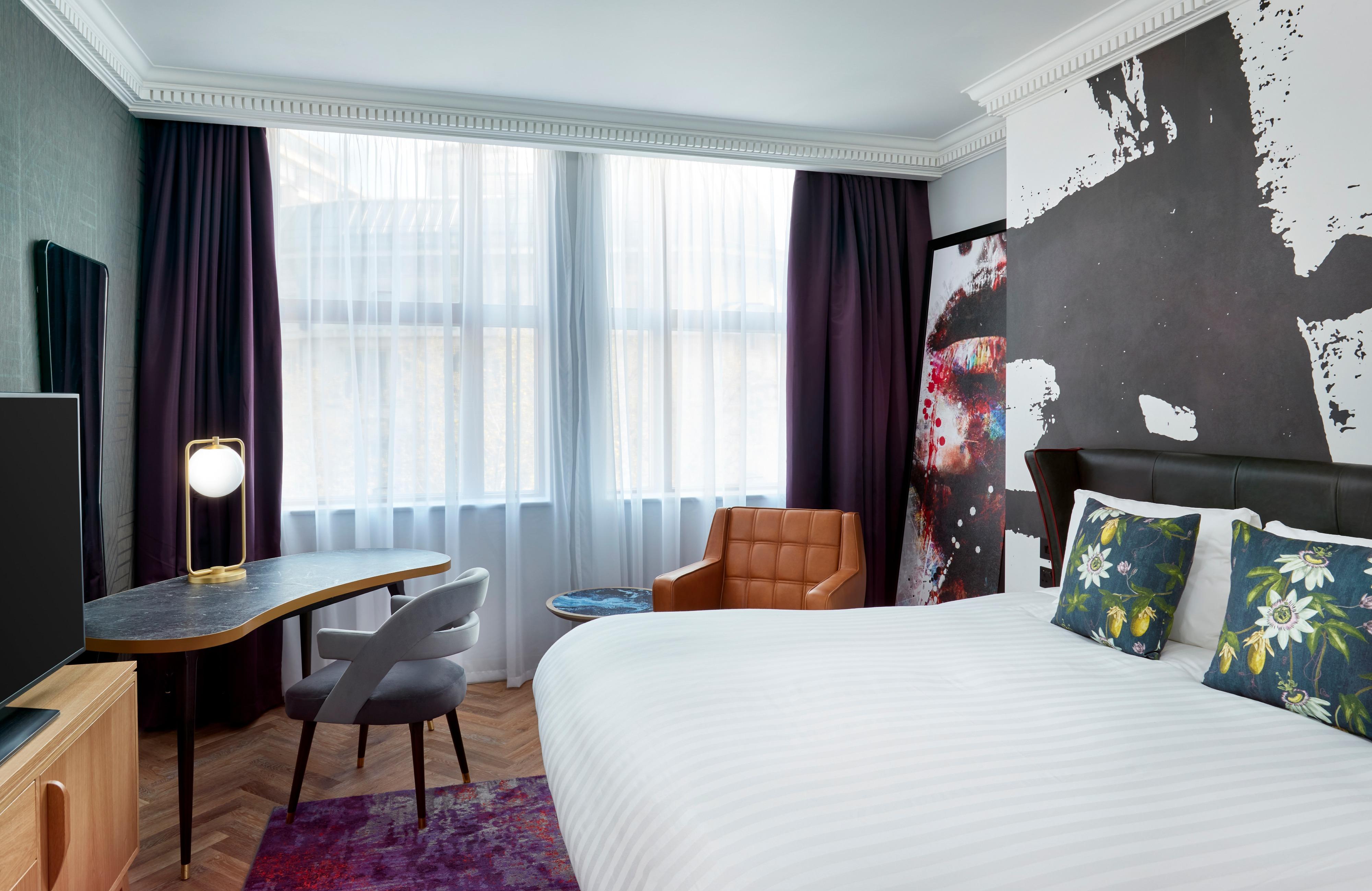 Nyx Hotel London Holborn By Leonardo Hotels Esterno foto A room at the hotel