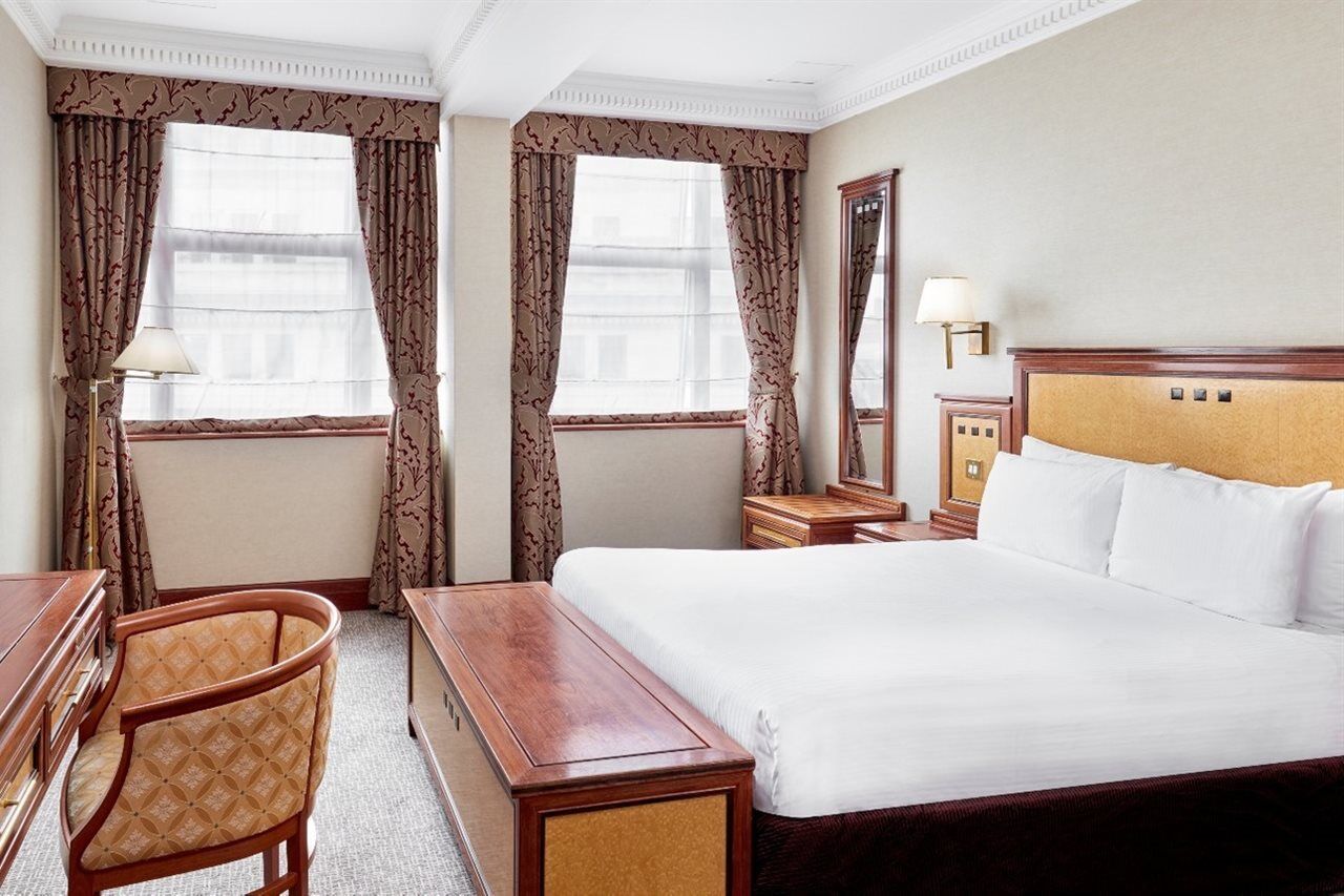 Nyx Hotel London Holborn By Leonardo Hotels Esterno foto A room at the hotel