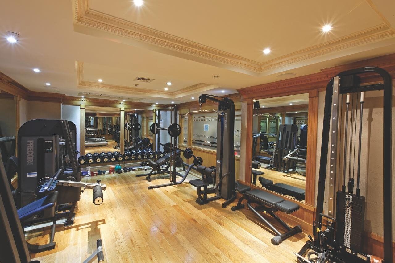 Nyx Hotel London Holborn By Leonardo Hotels Esterno foto The hotel's gym